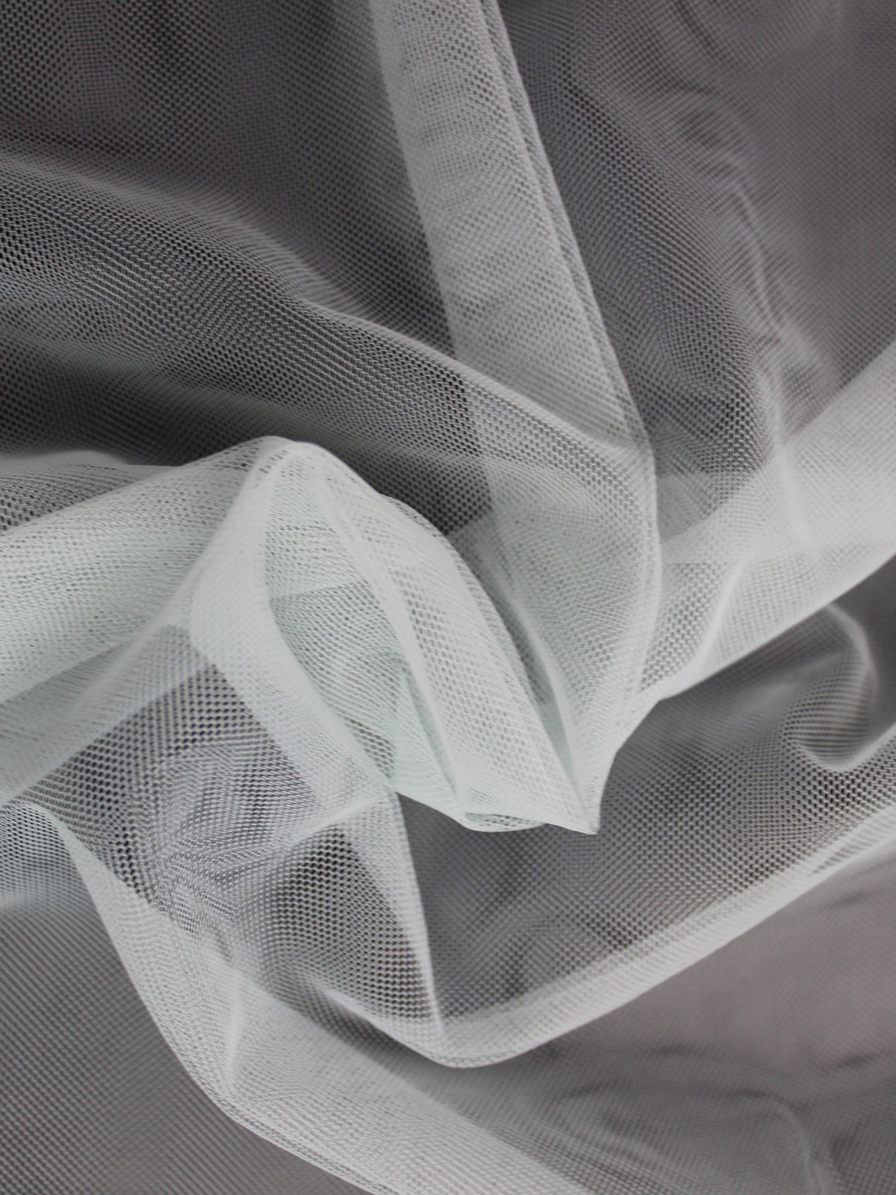 Hellblauer (530) Tüll - P9