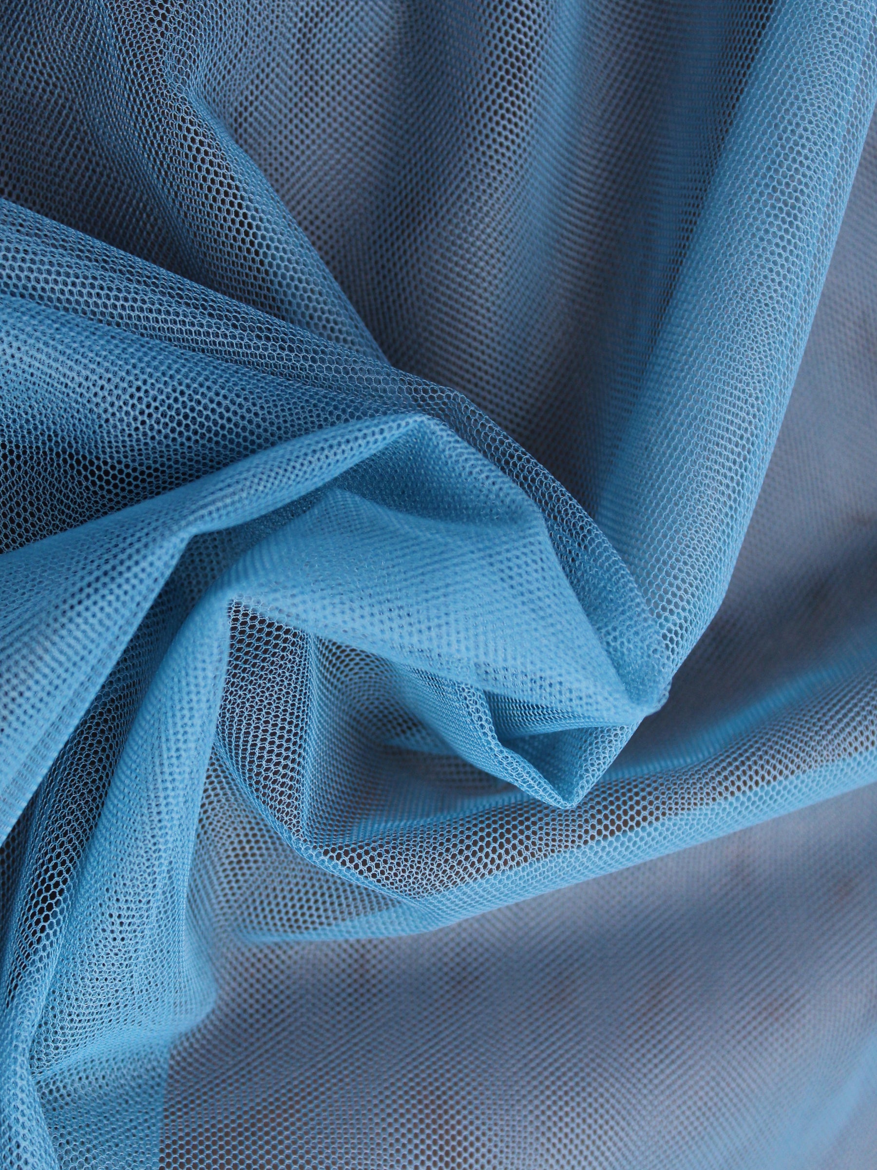 Peacock (830) Tulle - P9