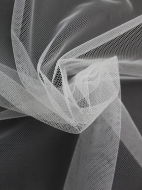 Weißer (100) Tüll - P9