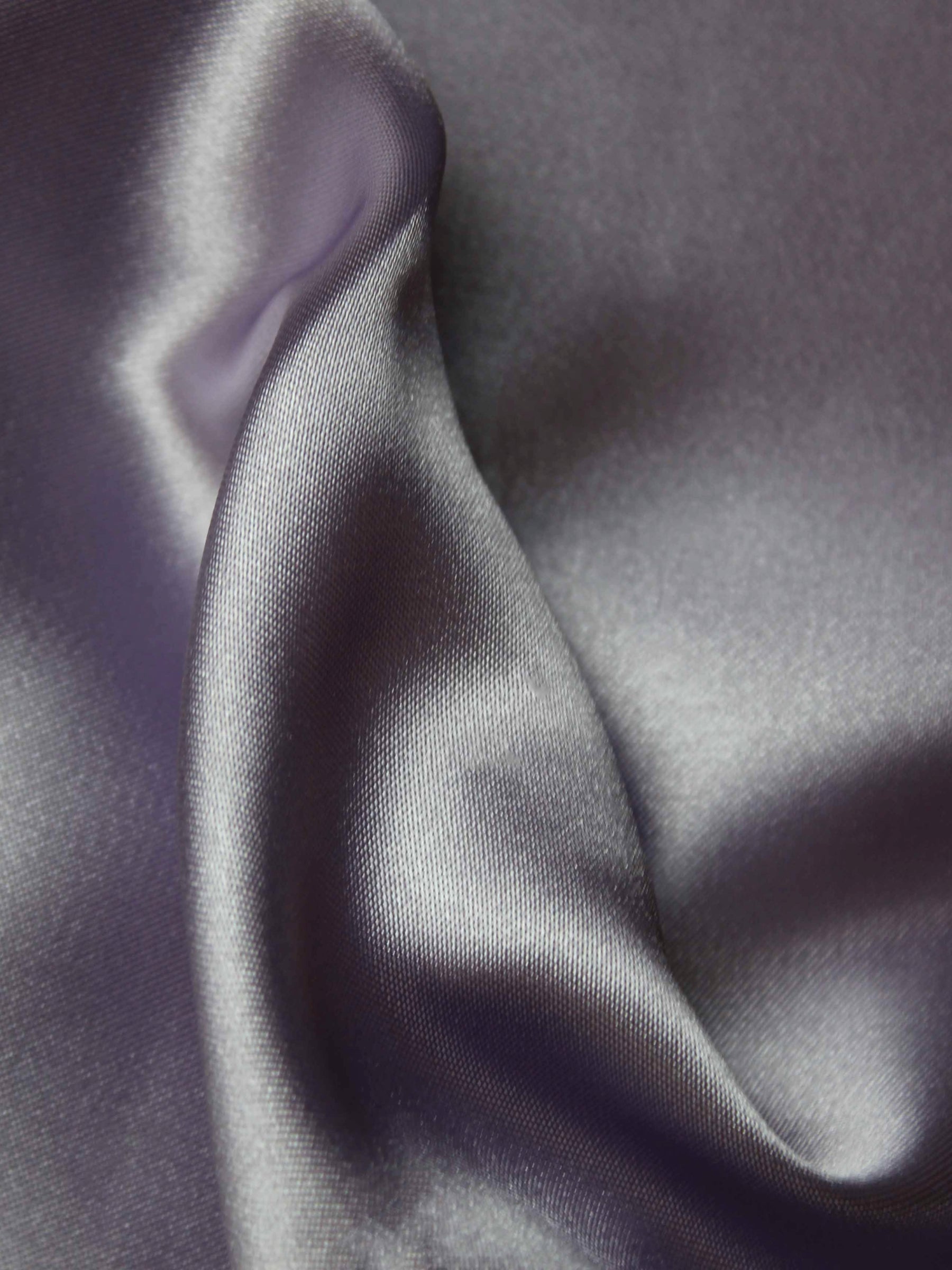 Fliederfarbener Polyester-Satin – Ascot (PB1001)