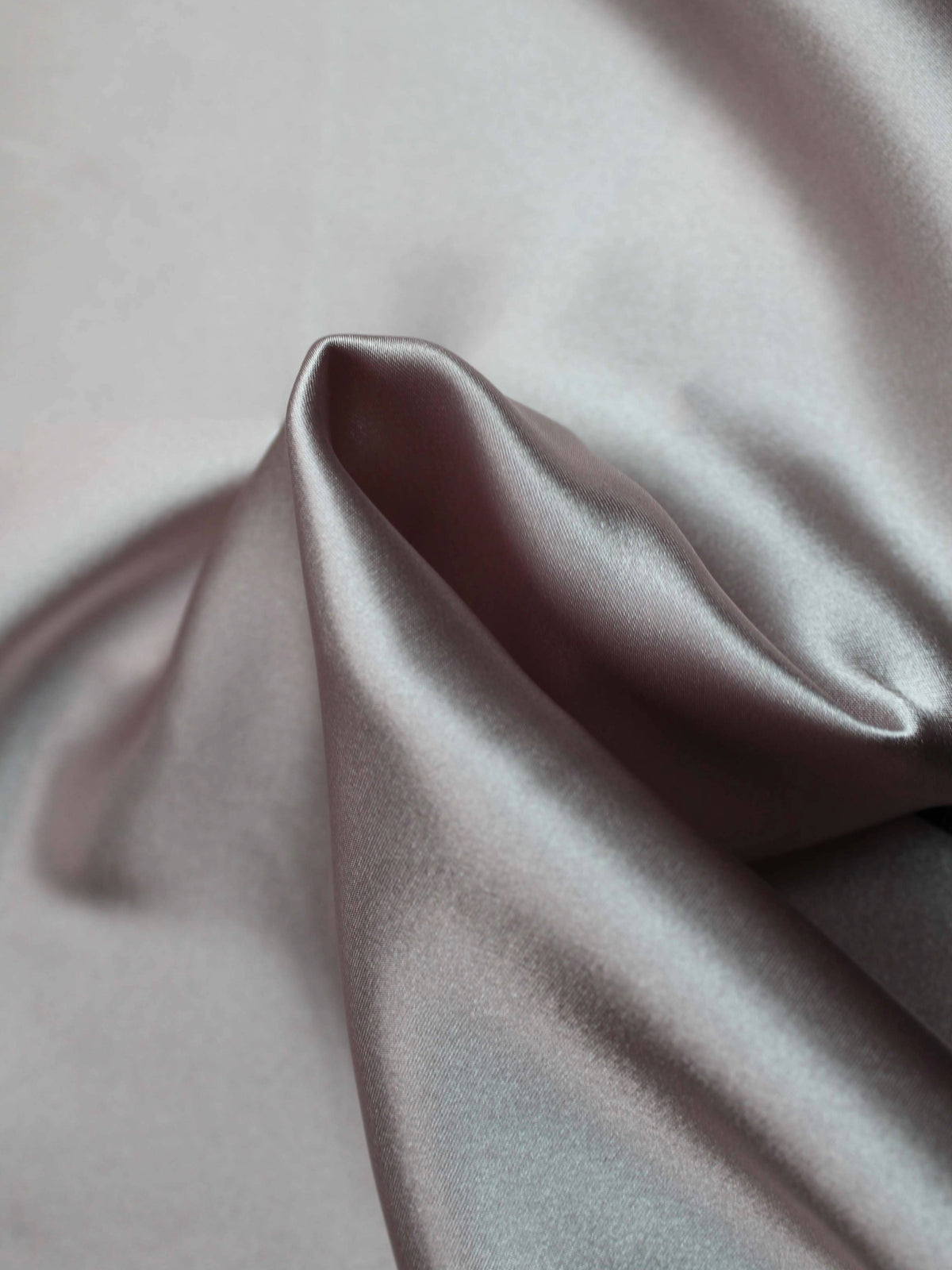 Dunkelrosa Poly Satin - PB1005
