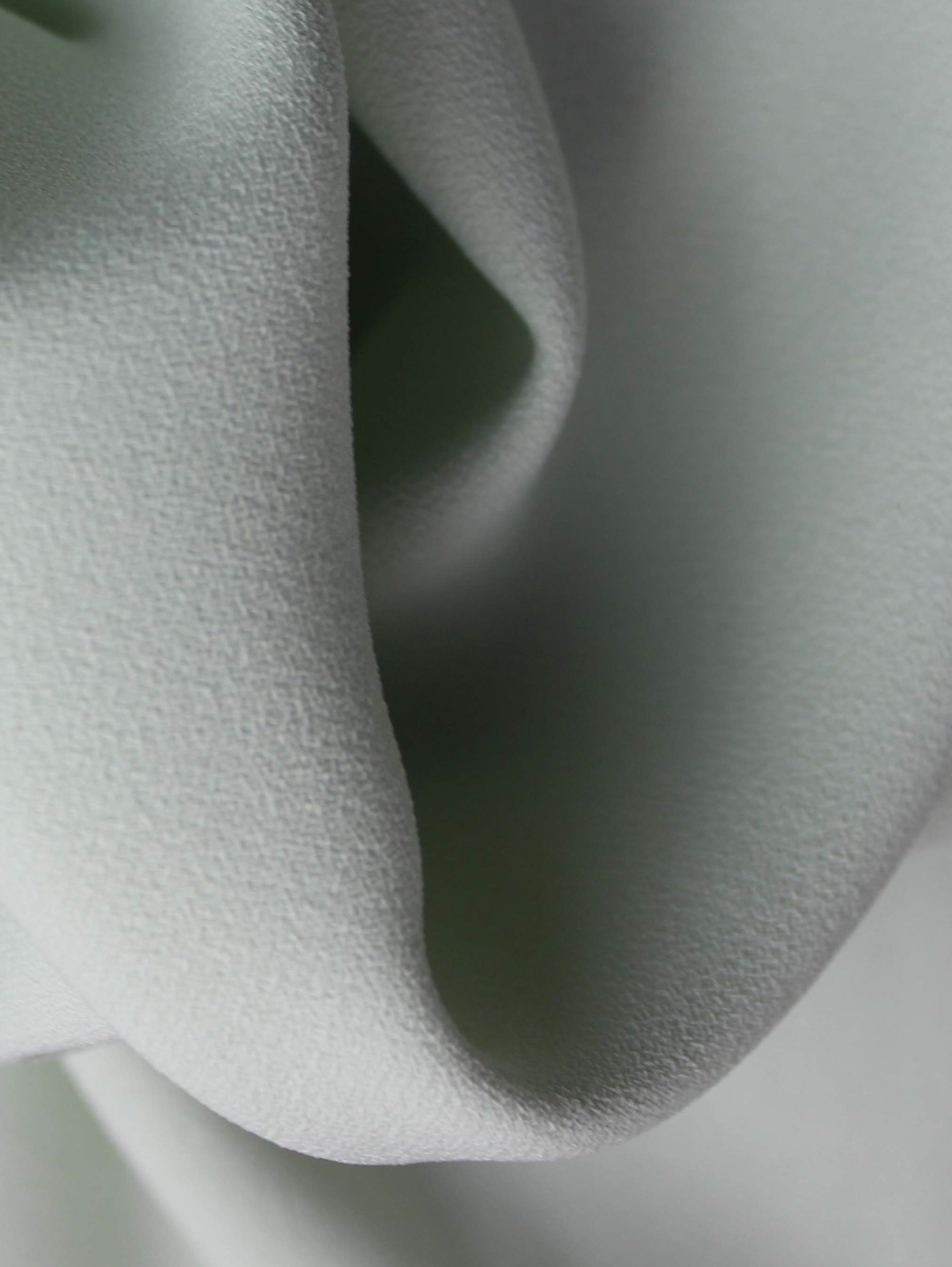 L Aqua Polyester Stretch Crêpe - PB4001