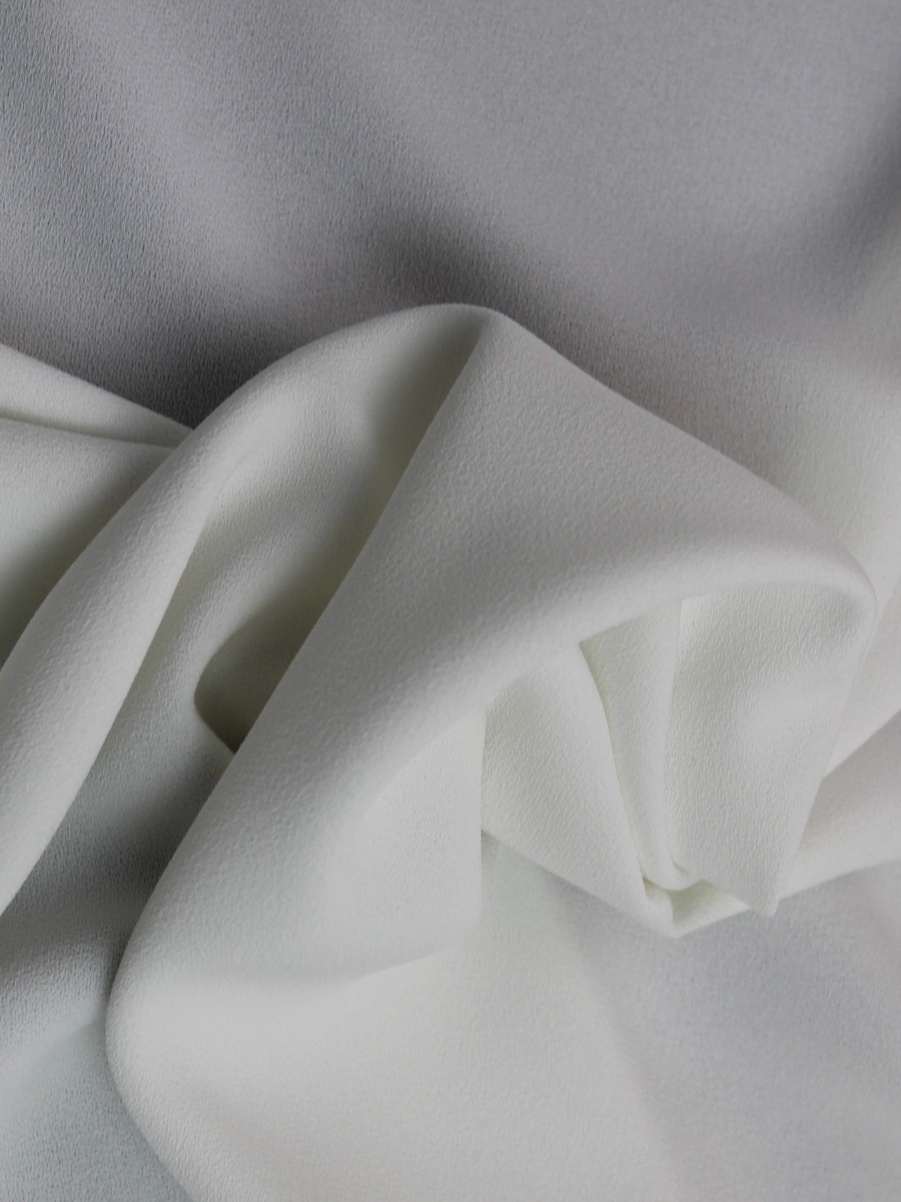 S Elfenbein Eco Polyester Stretch Crêpe - PB4006