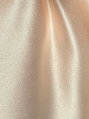 Pfirsichfarbener Polyester-Satin – Kanada