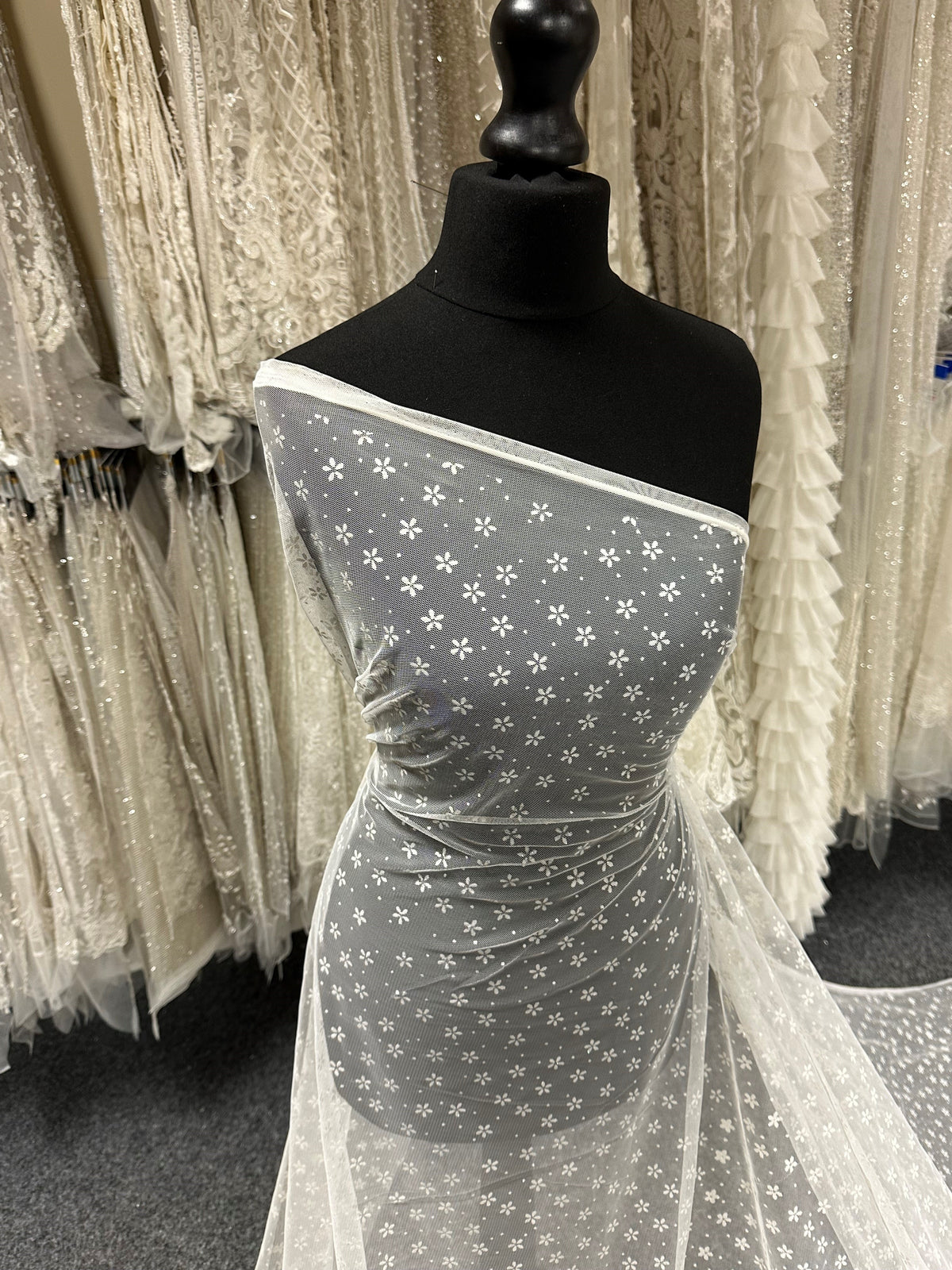 Glitzerblume auf Tüll - Blütenblatt (CF)