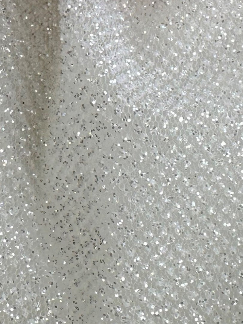 Schwarzer Glitzertüll - Glänzend