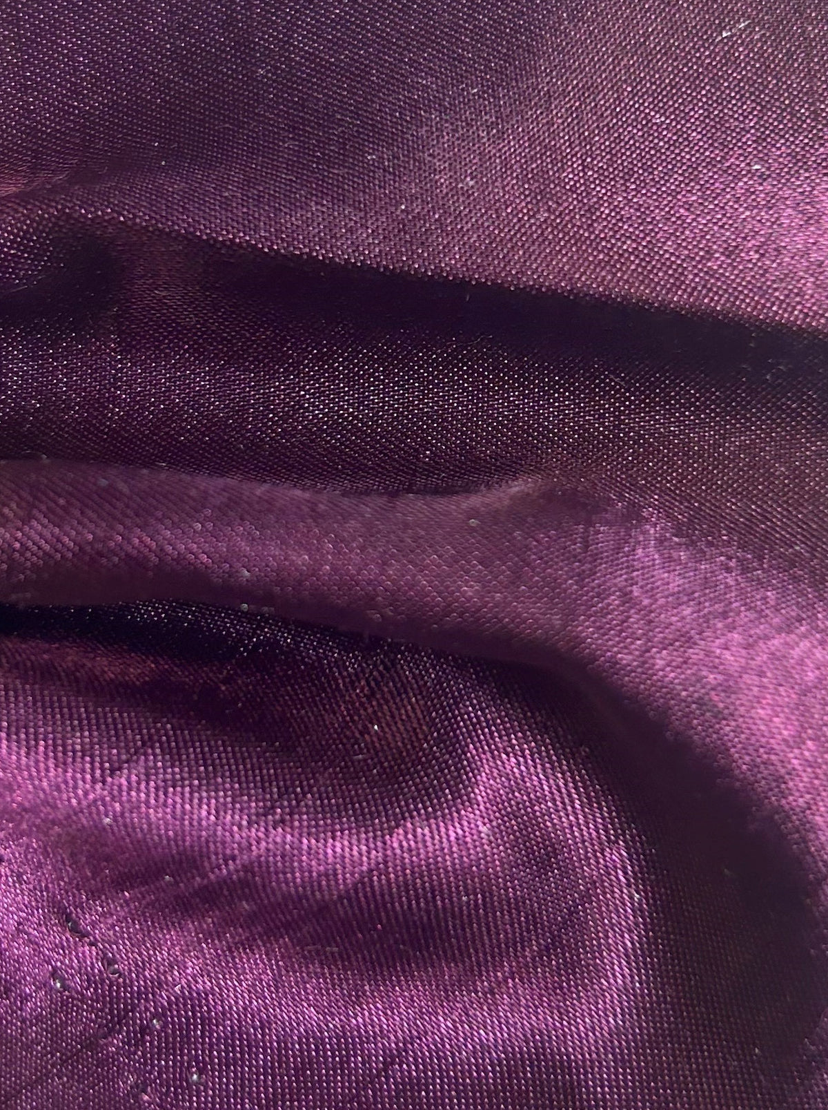 Dupion aus Polyester mit Satinrücken, Pflaume – Klarheit