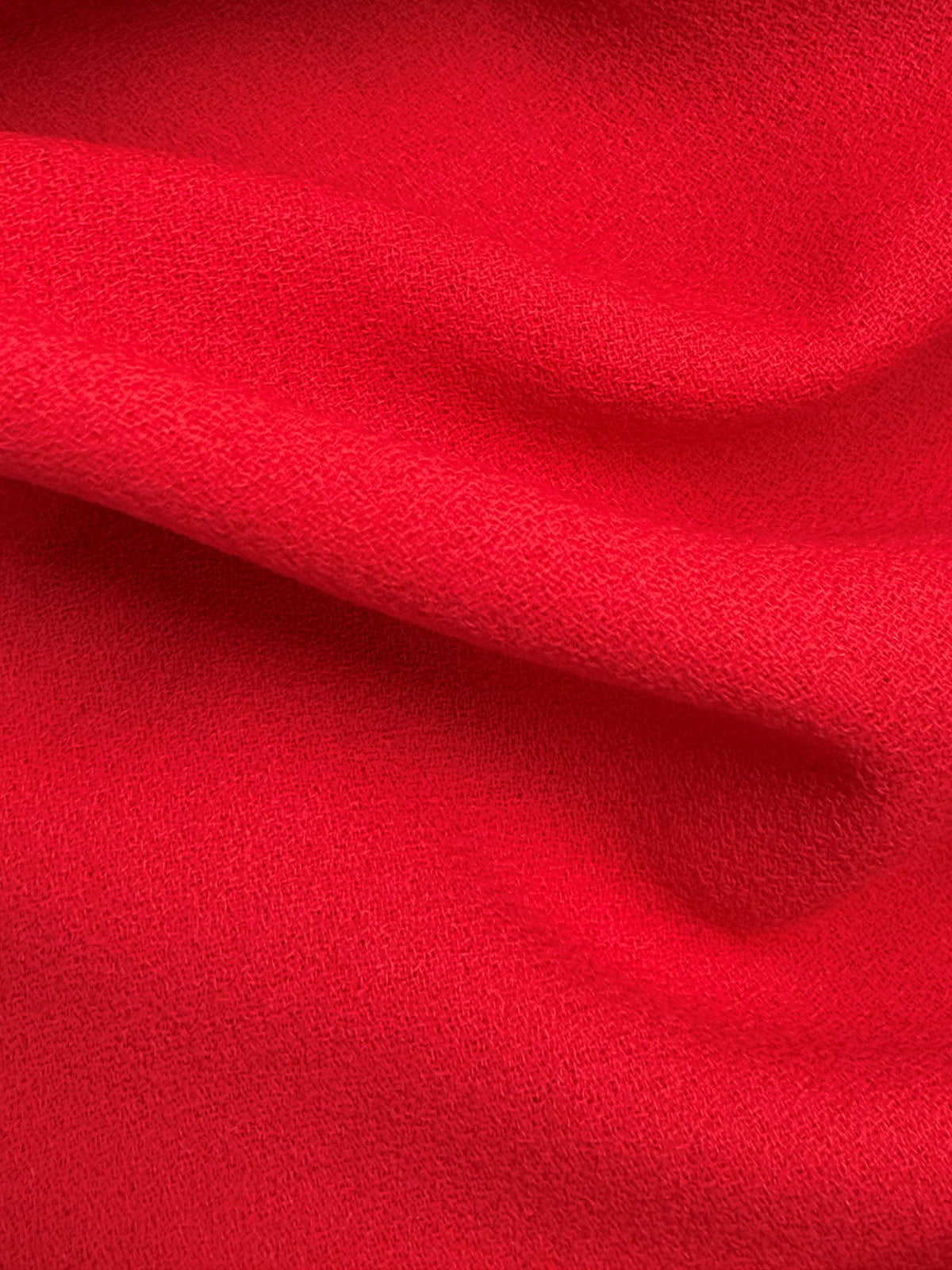 Roter italienischer Woll-Crêpe - P640