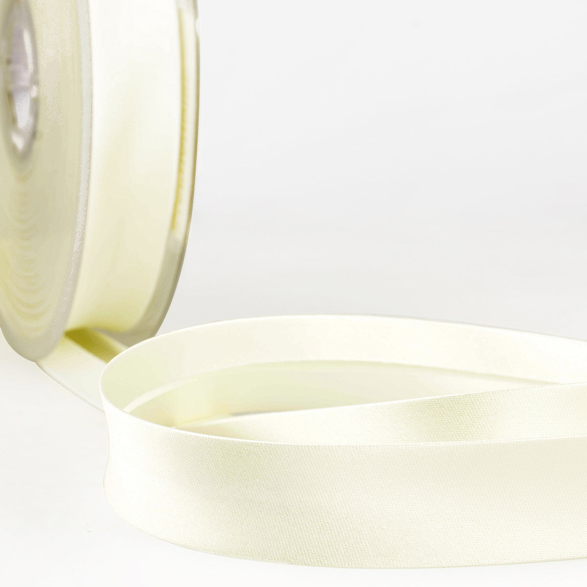 Schrägband aus elfenbeinweißem Satin - RK1020