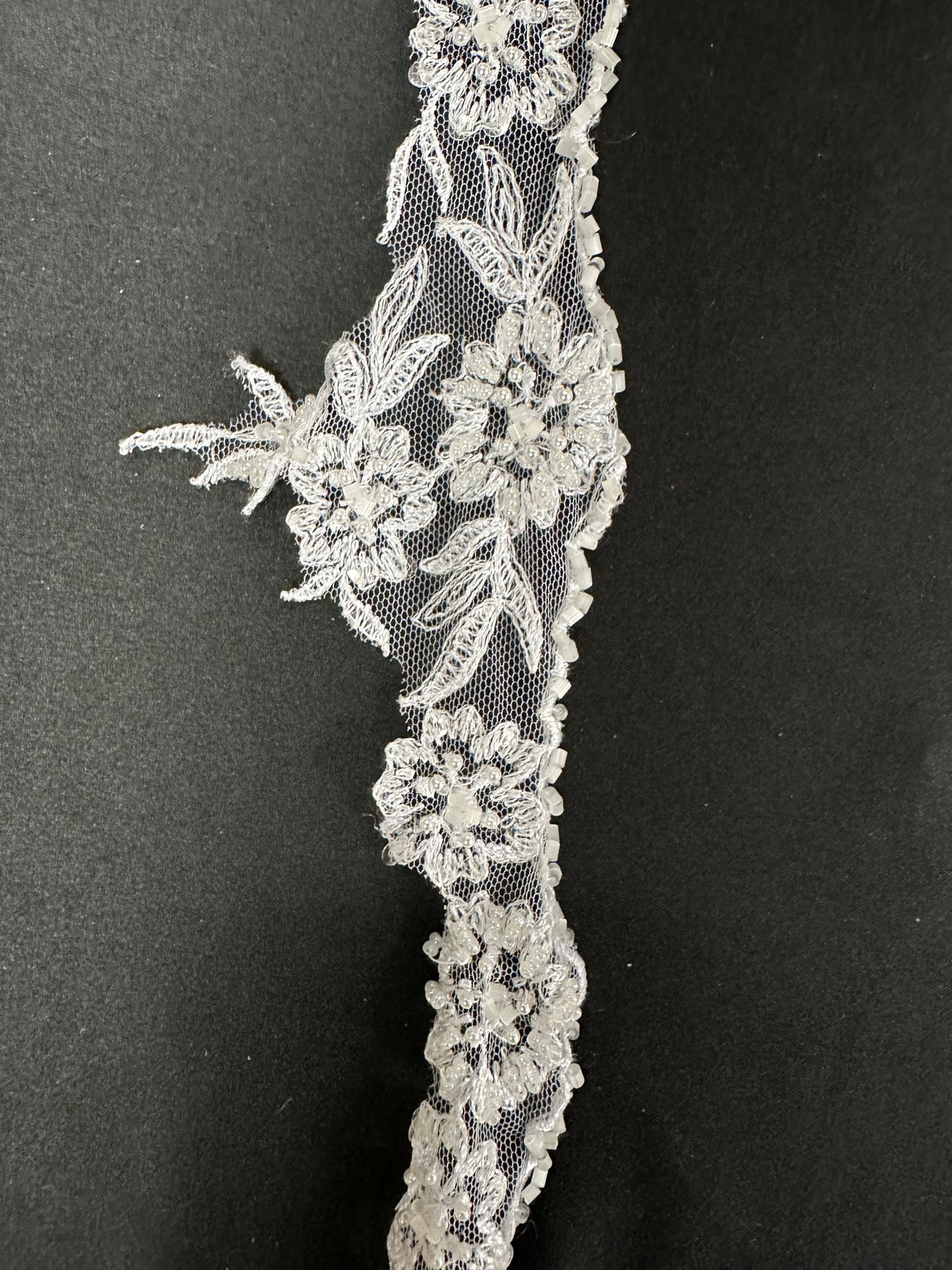 White Beaded Lace Trim - Ream