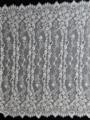 Elfenbeinfarbene handbestickte Raschelspitze - Severiano