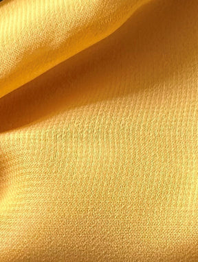 Safranfarbener Polyester-Chiffon – Bulgarien