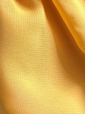 Safranfarbener Polyester-Chiffon – Bulgarien