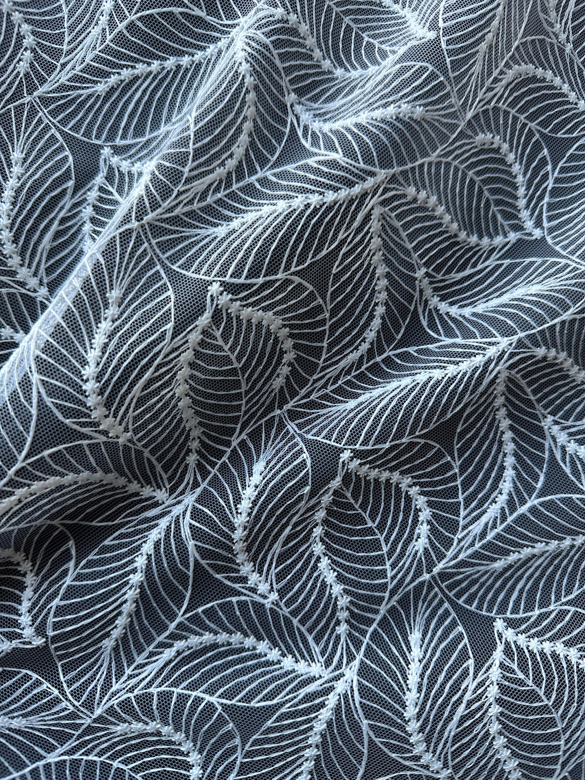 Elfenbeinfarbene Raschelspitze - Senorita 