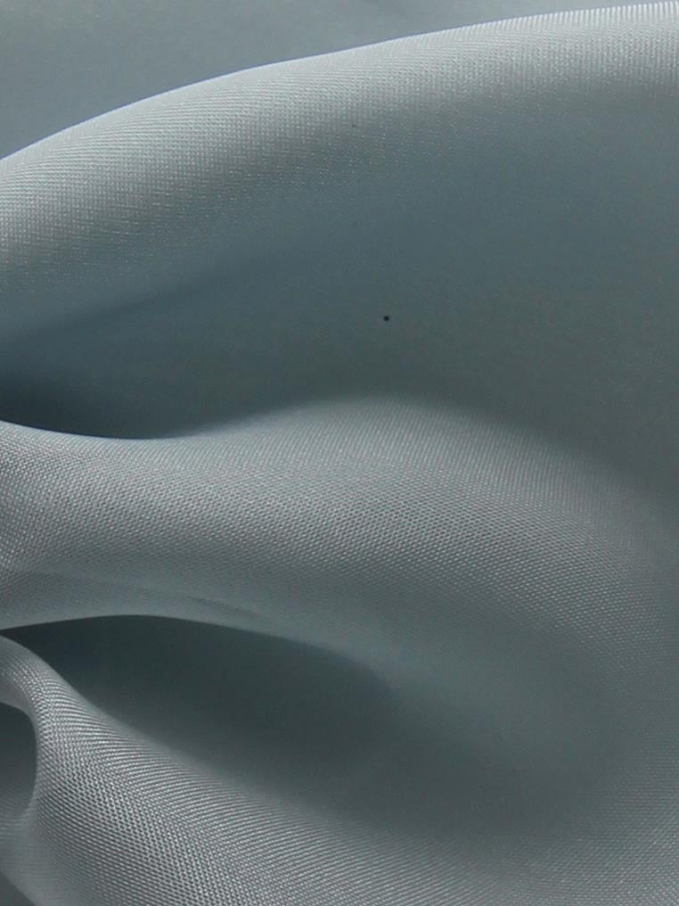 Himmelblauer Polyester-Chiffon – Ehrlichkeit