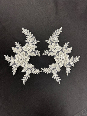 Elfenbeinfarbene Pailletten-Spitzenapplikationen – T650