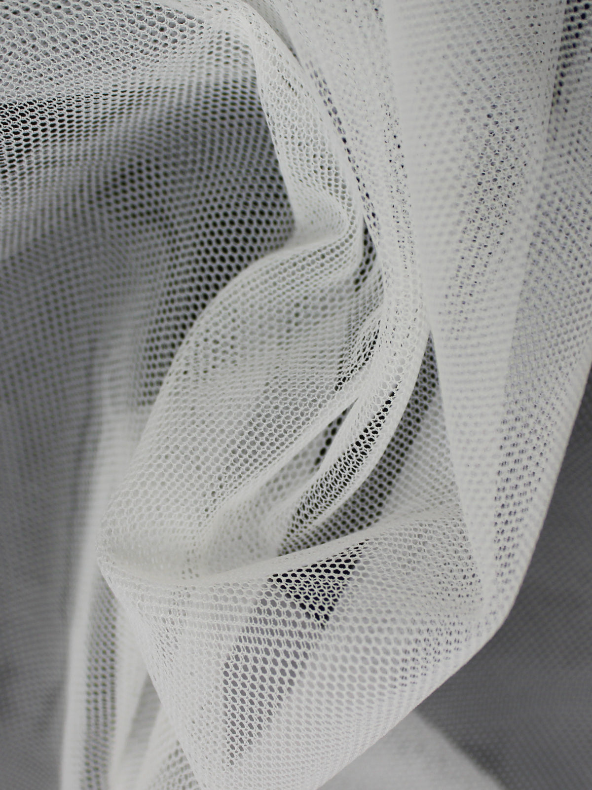 Elfenbeinfarbener Brauttüll für Schleier – TU0055