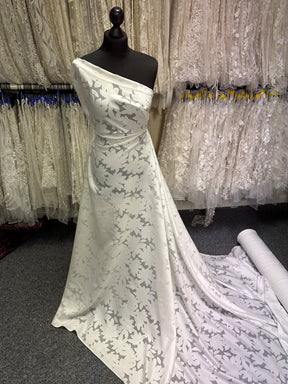 Elfenbeinfarbener Ausbrenner-Druck – Tresor