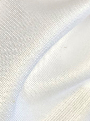 Weißer gestrickter Polyester-Futterstoff - Litauen