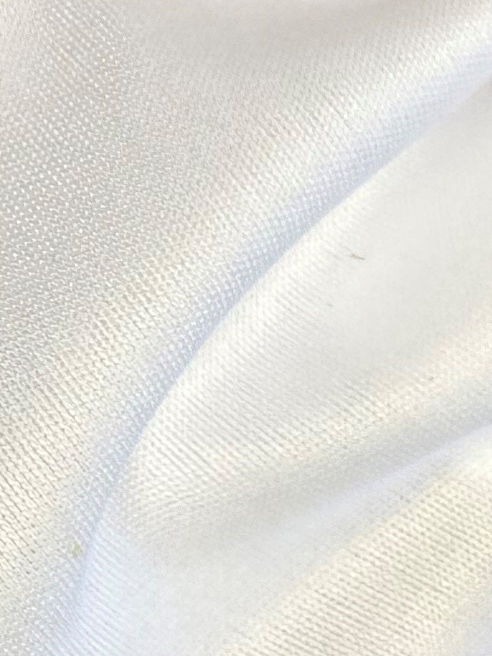 Weißer gestrickter Polyester-Futterstoff - Litauen