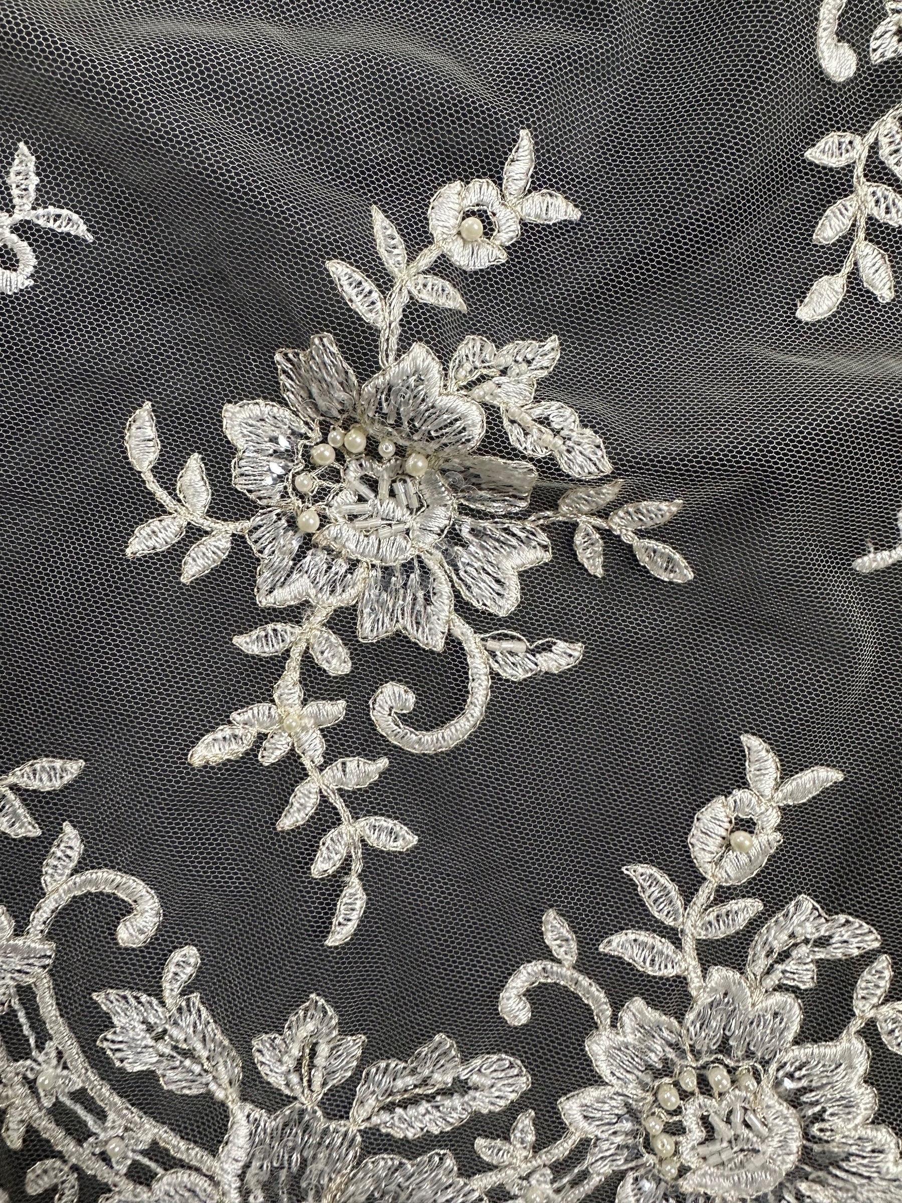 Elfenbeinfarbene Perlenspitze - Languid (CF Lucinda)