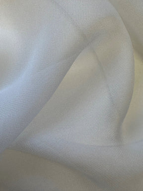 Elfenbeinfarbener Polyester-Chiffon – Tanz