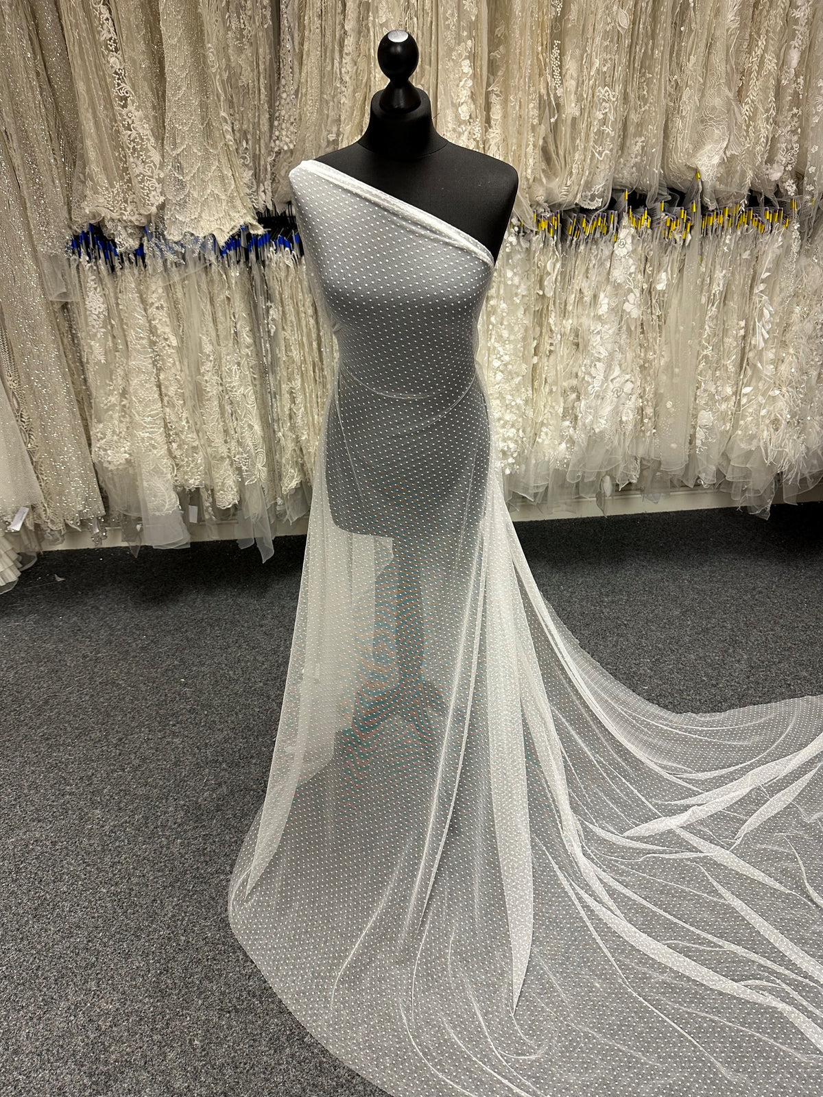 Elfenbeinfarbener Stretch-Tüll mit Fleckenmuster - Imola (CF)