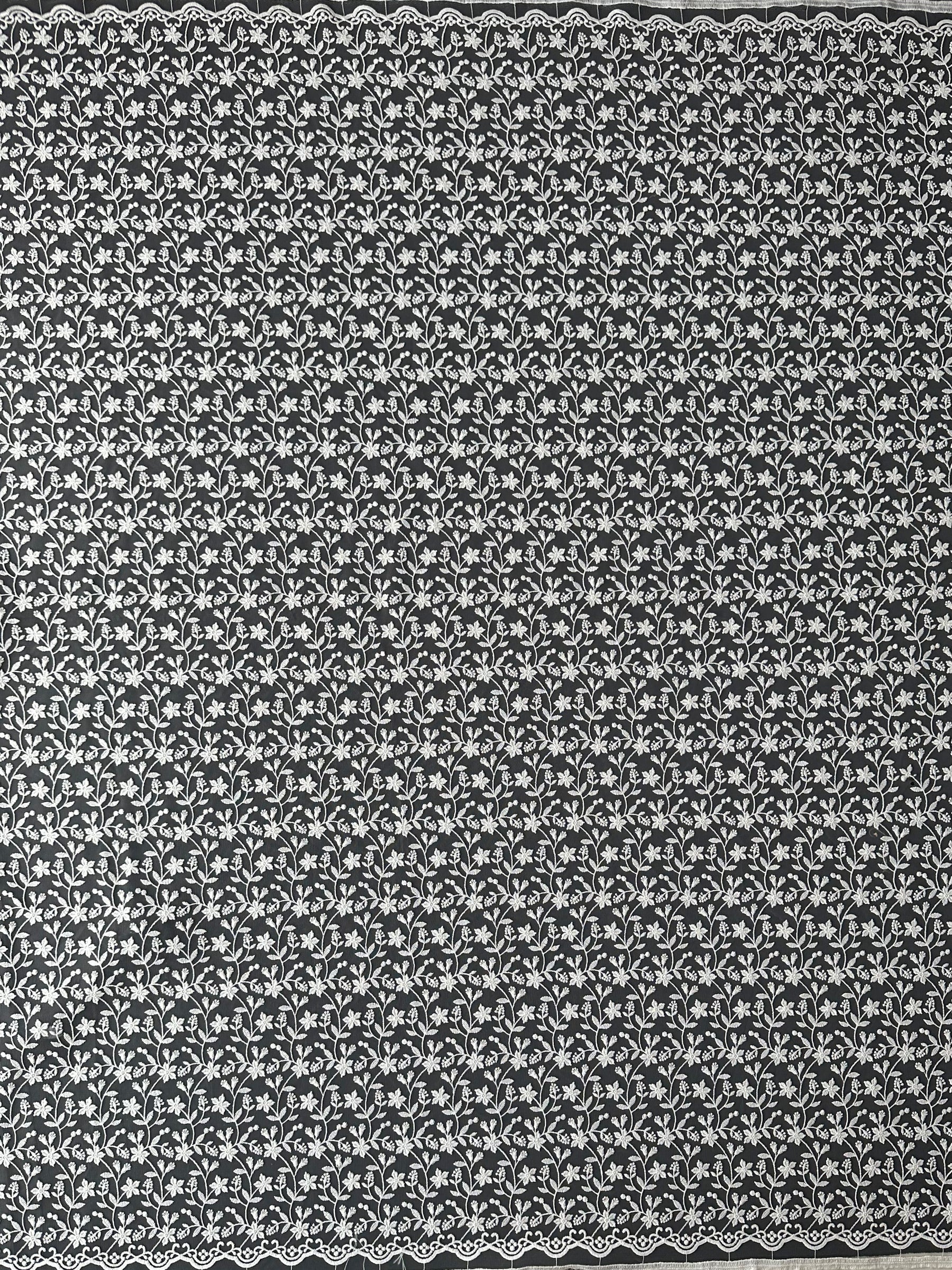 Elfenbeinfarbene, bestickte Blumenspitze - Lizzy