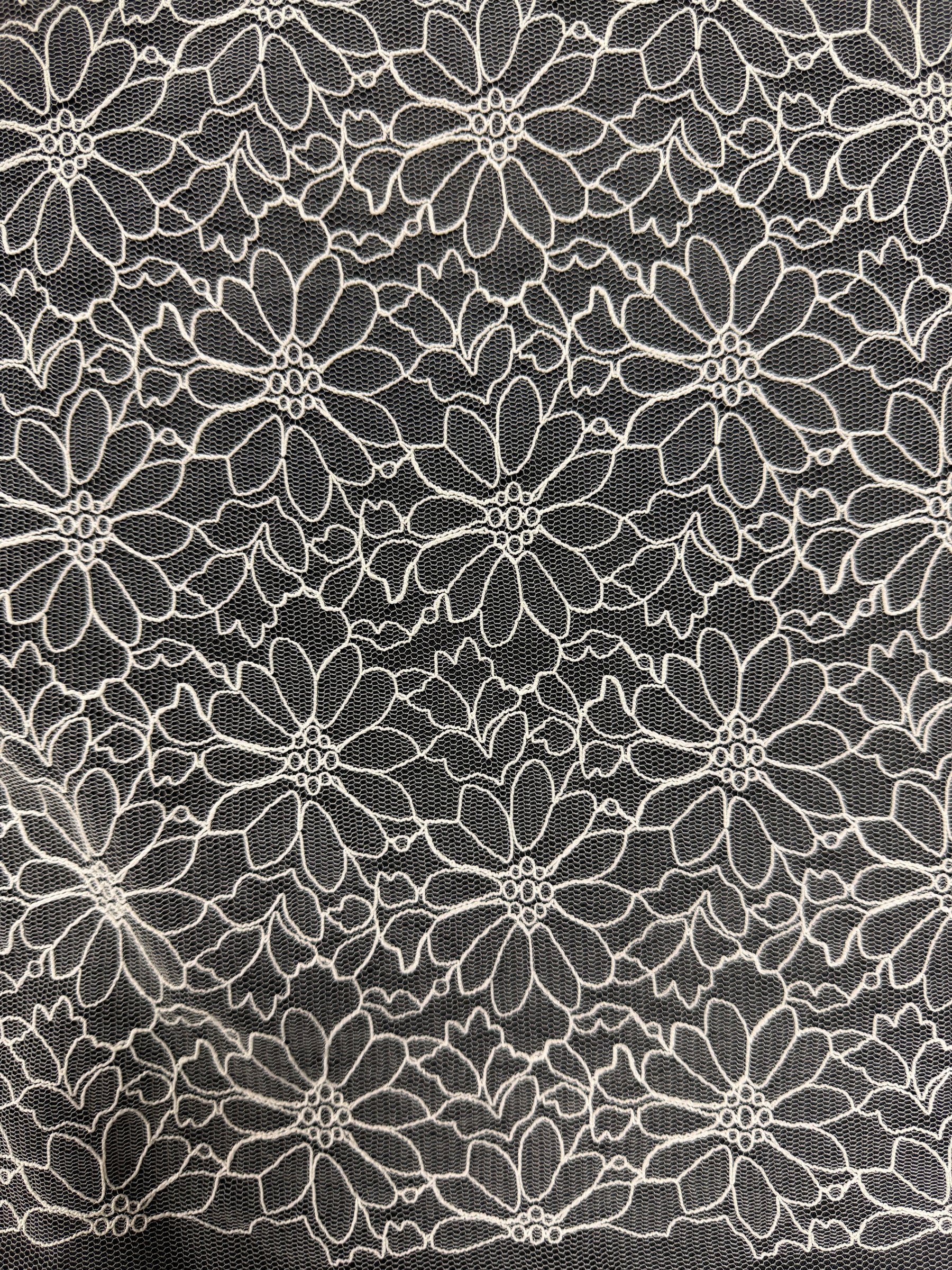 Elfenbeinfarbene Brautspitze - EB5021