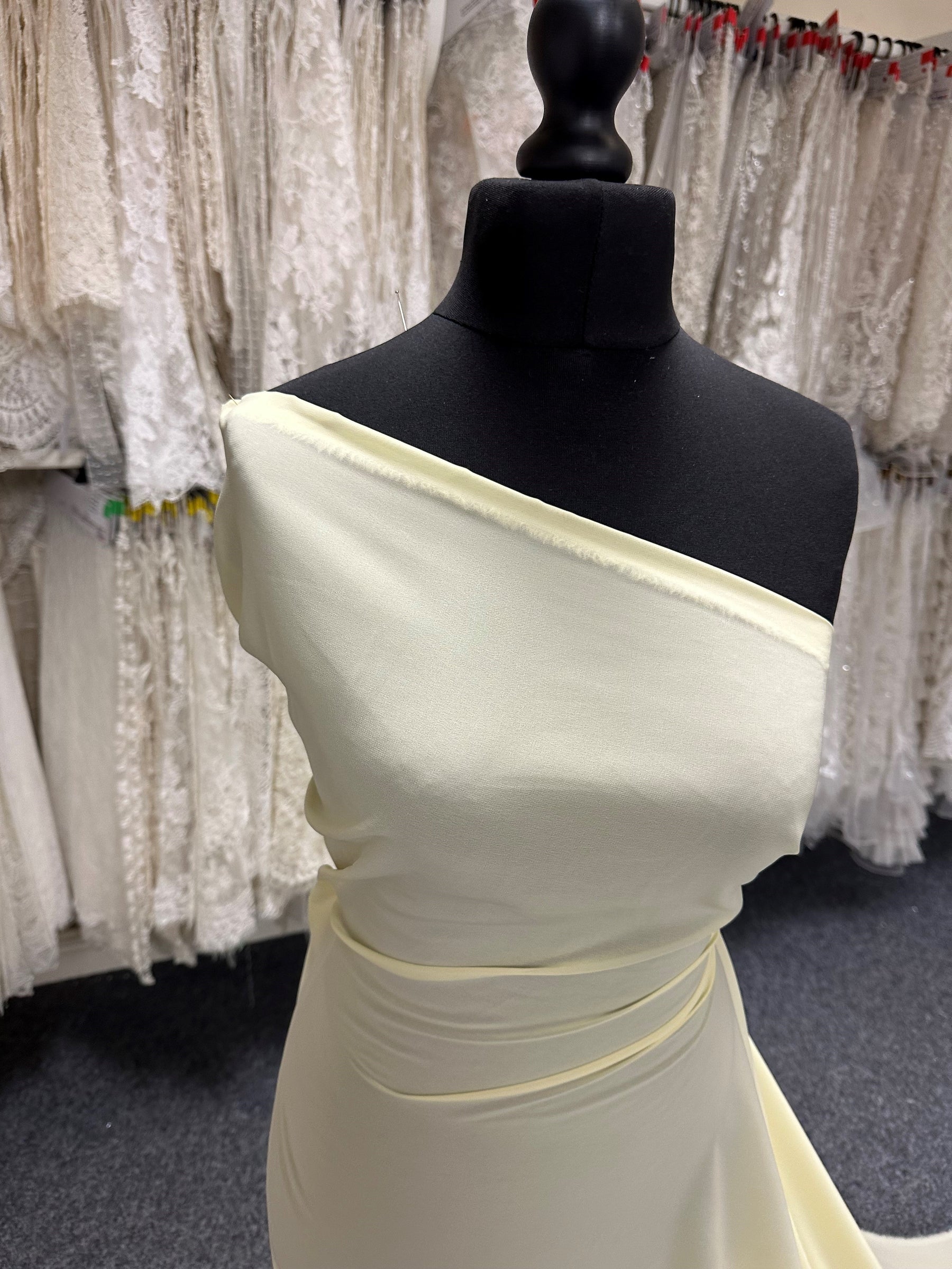 Gelber Polyester-Chiffon-Stoff – Serendipity