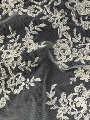 Elfenbeinfarbene, unbestickte Kordelspitze - Naomi (CF)