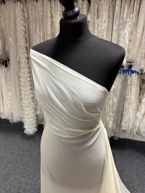Cremefarbener Polyester-Chiffon-Stoff – Serendipity