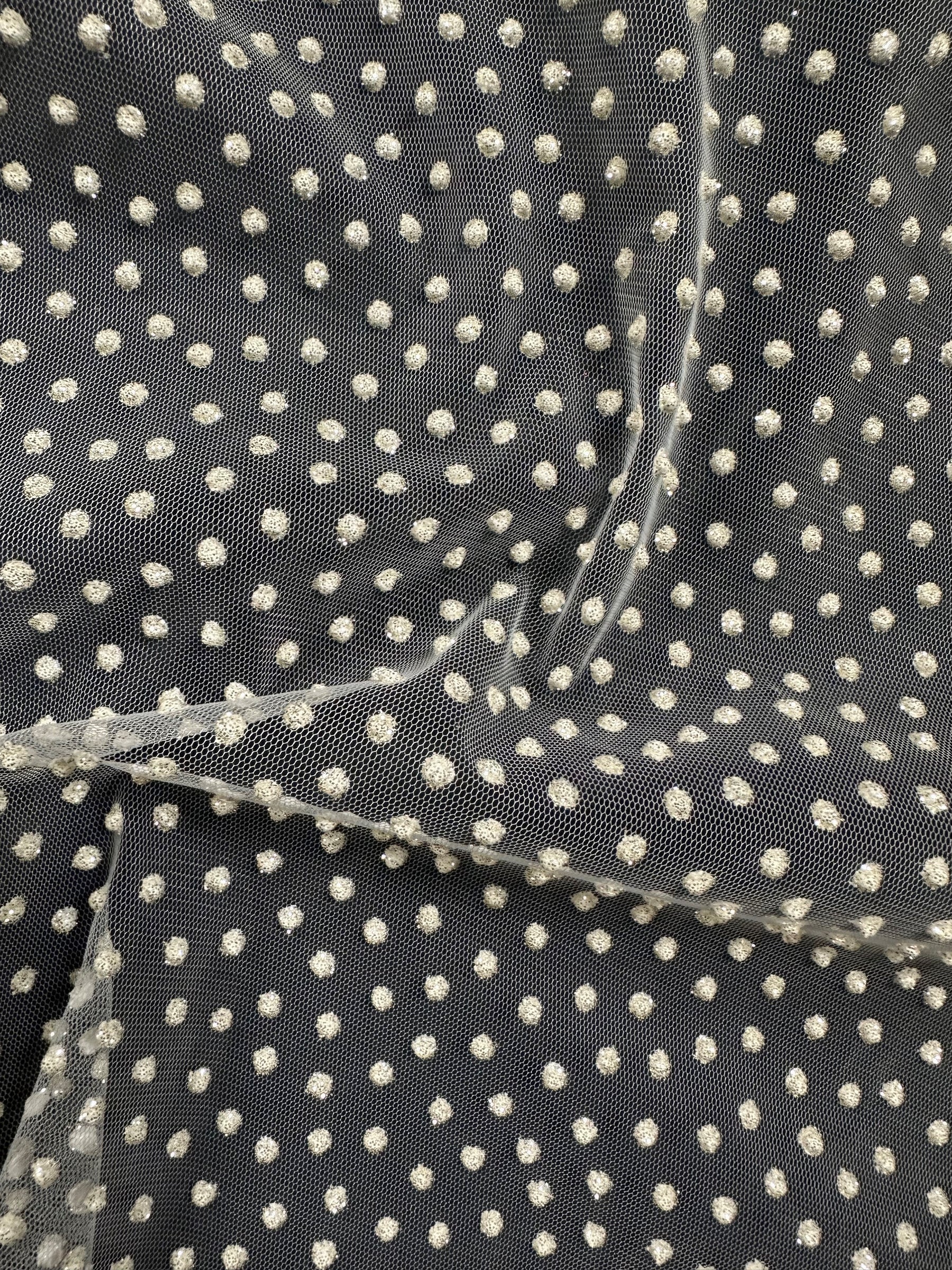 Elfenbeinfarbene Glitzerspitze – Indien