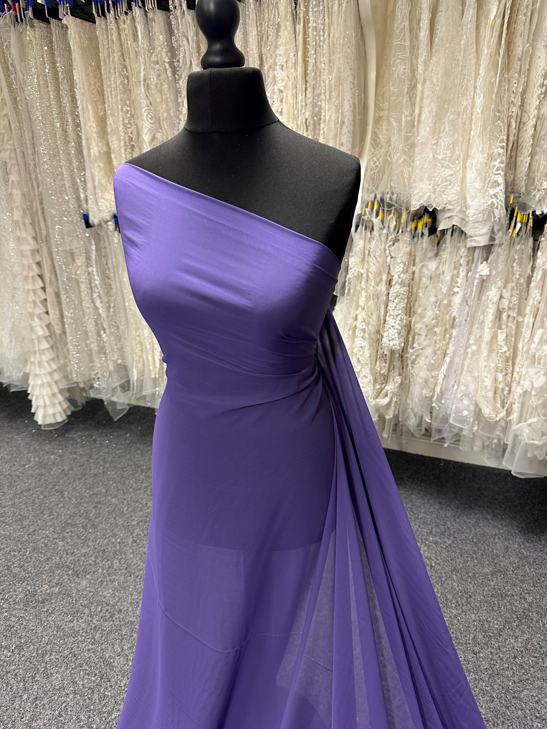 Violetter Polyester-Chiffon - Benevolence