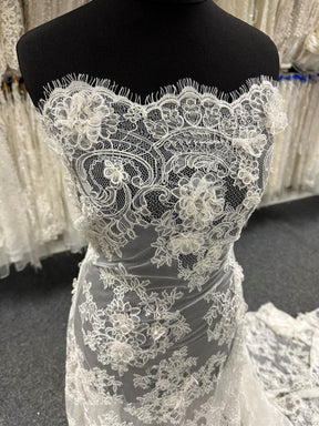 Ivory 3D Corded Raschel Lace - Clarke