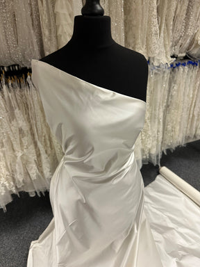 Elfenbeinfarbener Bio-Baumwollmischsatin - Reife