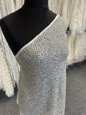 Couture-Stickerei – Mondstaub-Silber