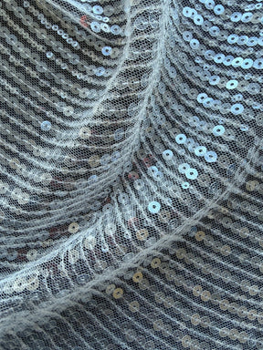 Elfenbeinfarbener, bestickter Paillettentüll – EB3020