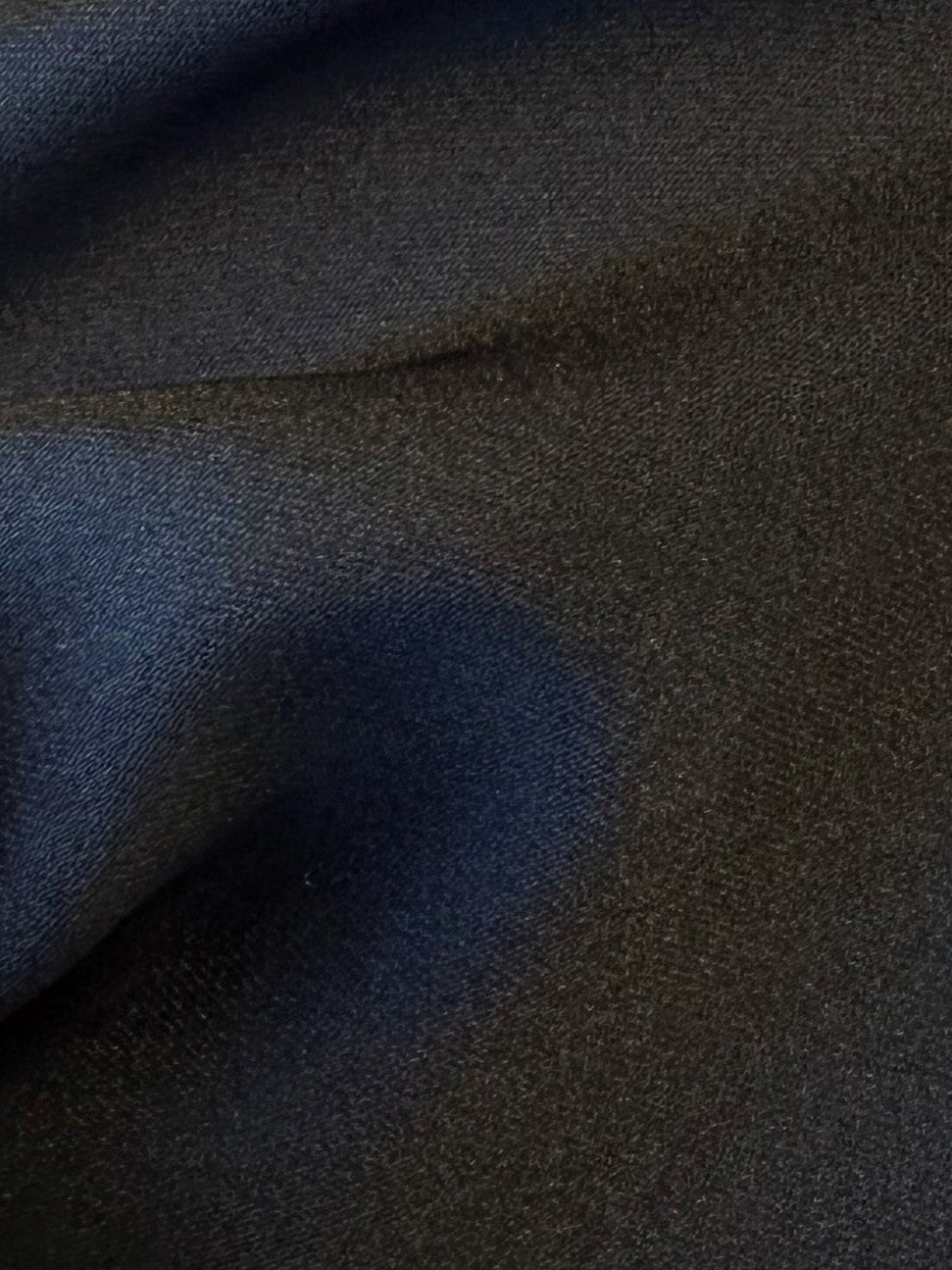 Schwarzes recyceltes Polyester – Reclaim