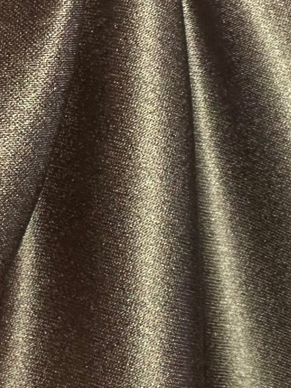 Schwarzer Polyestersatin - Kanada