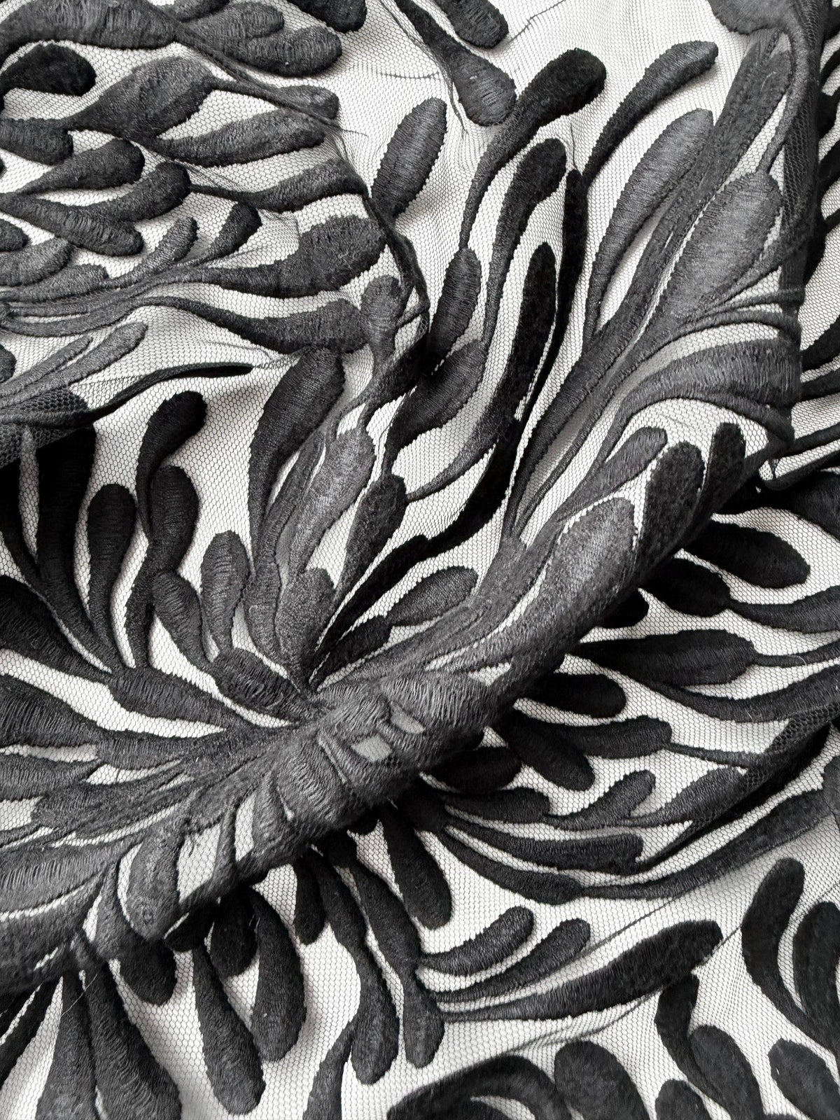 Schwarze Stickspitze - EB5053