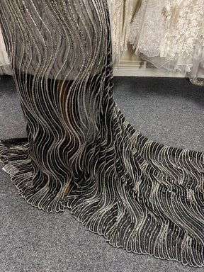 Schwarz und goldverziert - EB1064