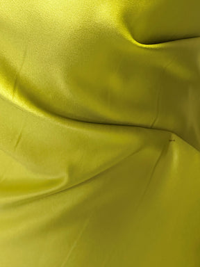 Chartreusefarbener Polyester-Duchesse-Satin – Contessa