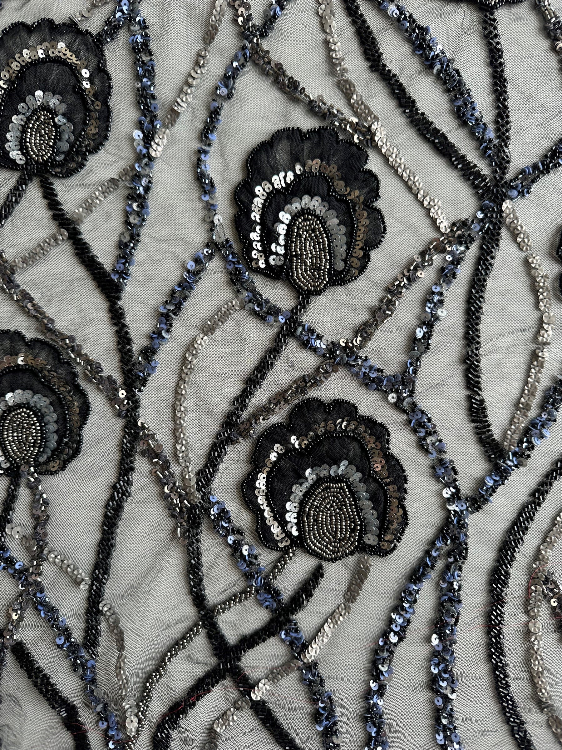 Schwarze Perlenspitze - Betty