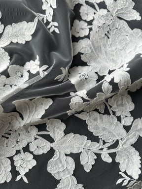 Elfenbeinfarbene Kordelspitze - Klatsch