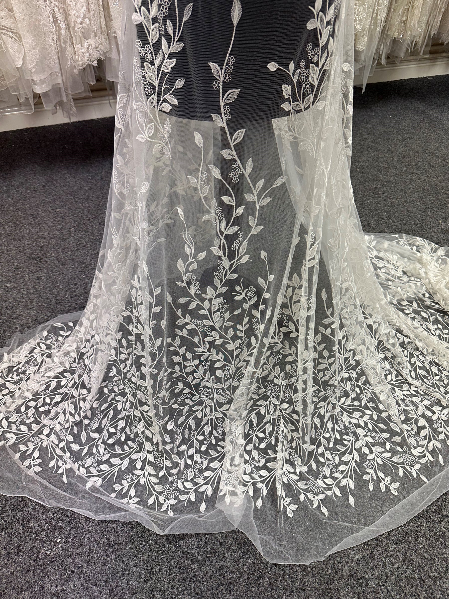 Ivory Embroidered Sequin Lace – EB3060