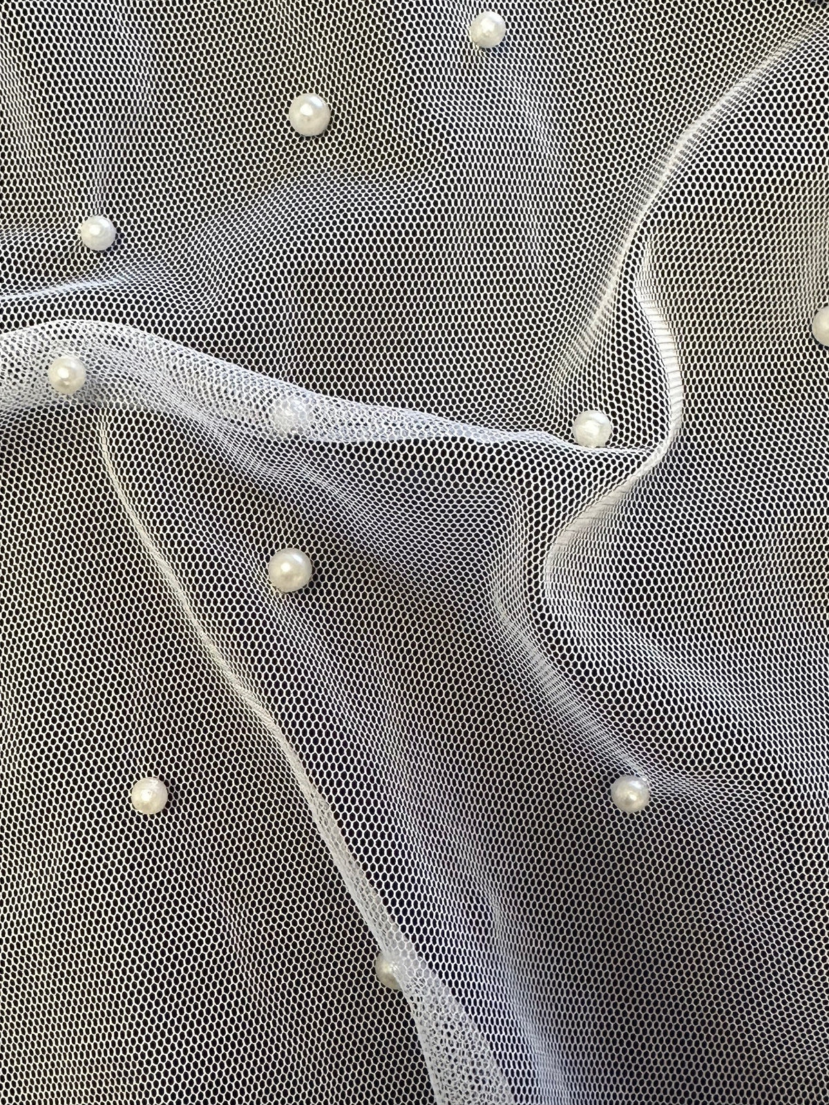 Elfenbeinfarbener Perlentüll - Chrysalis