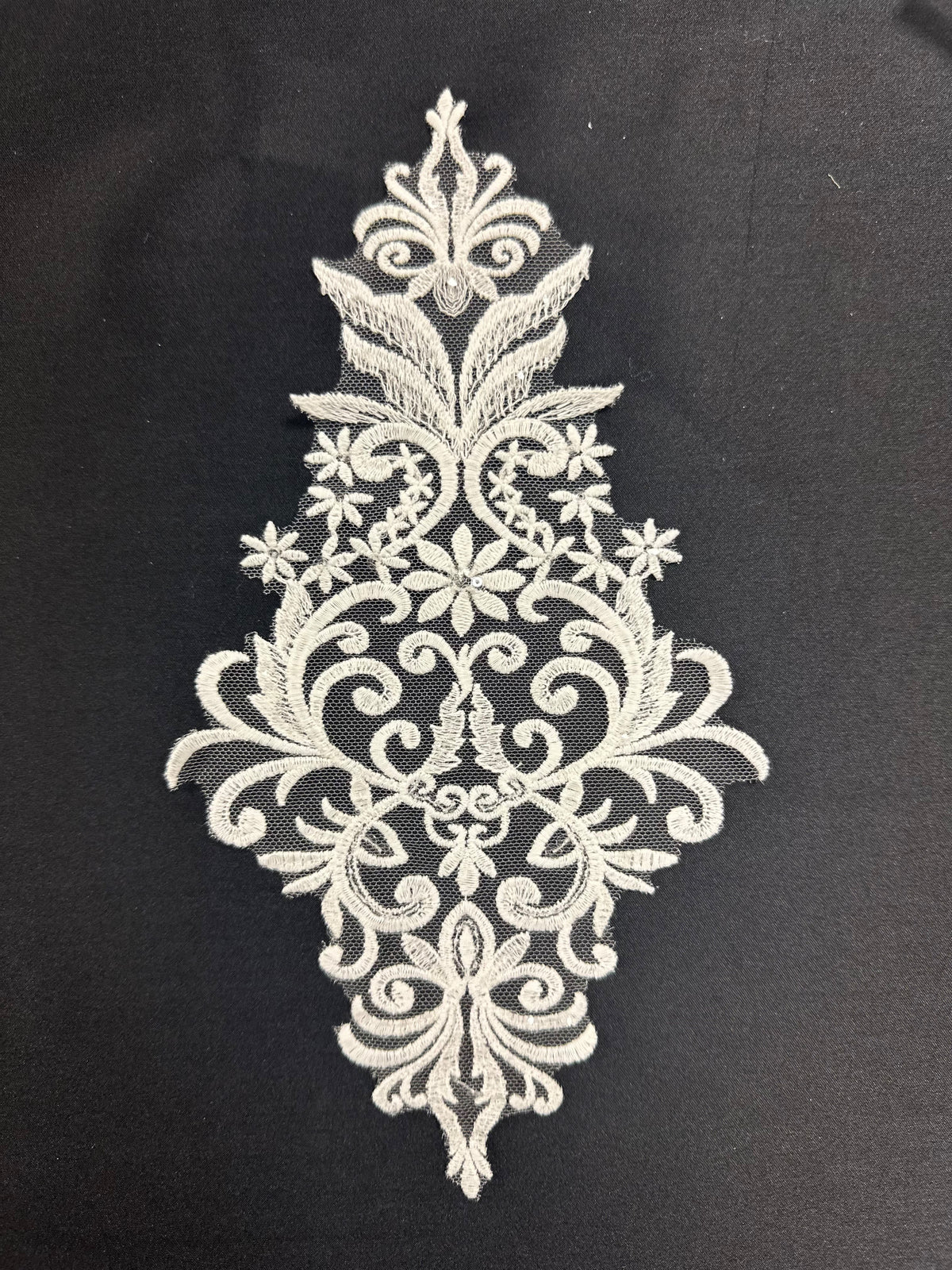 Elfenbeinfarbene Paillettenspitzenapplikation - AP 183 (CF)