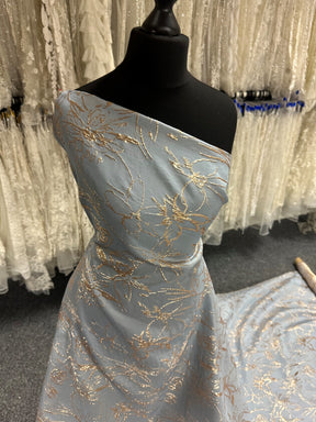 Hellblauer Jacquard-Brokat – Calamity