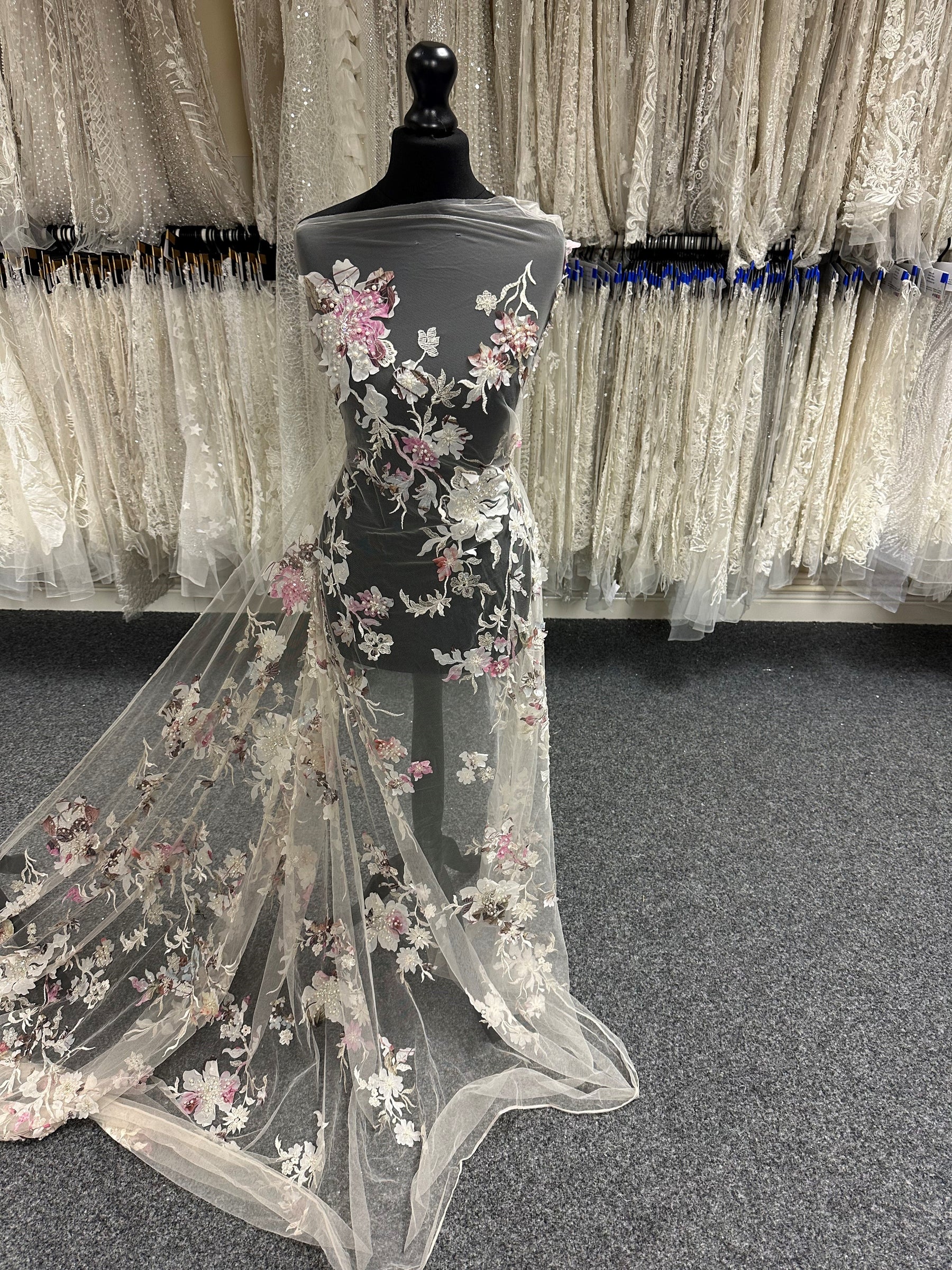 Mehrfarbige Spitze - EB1002